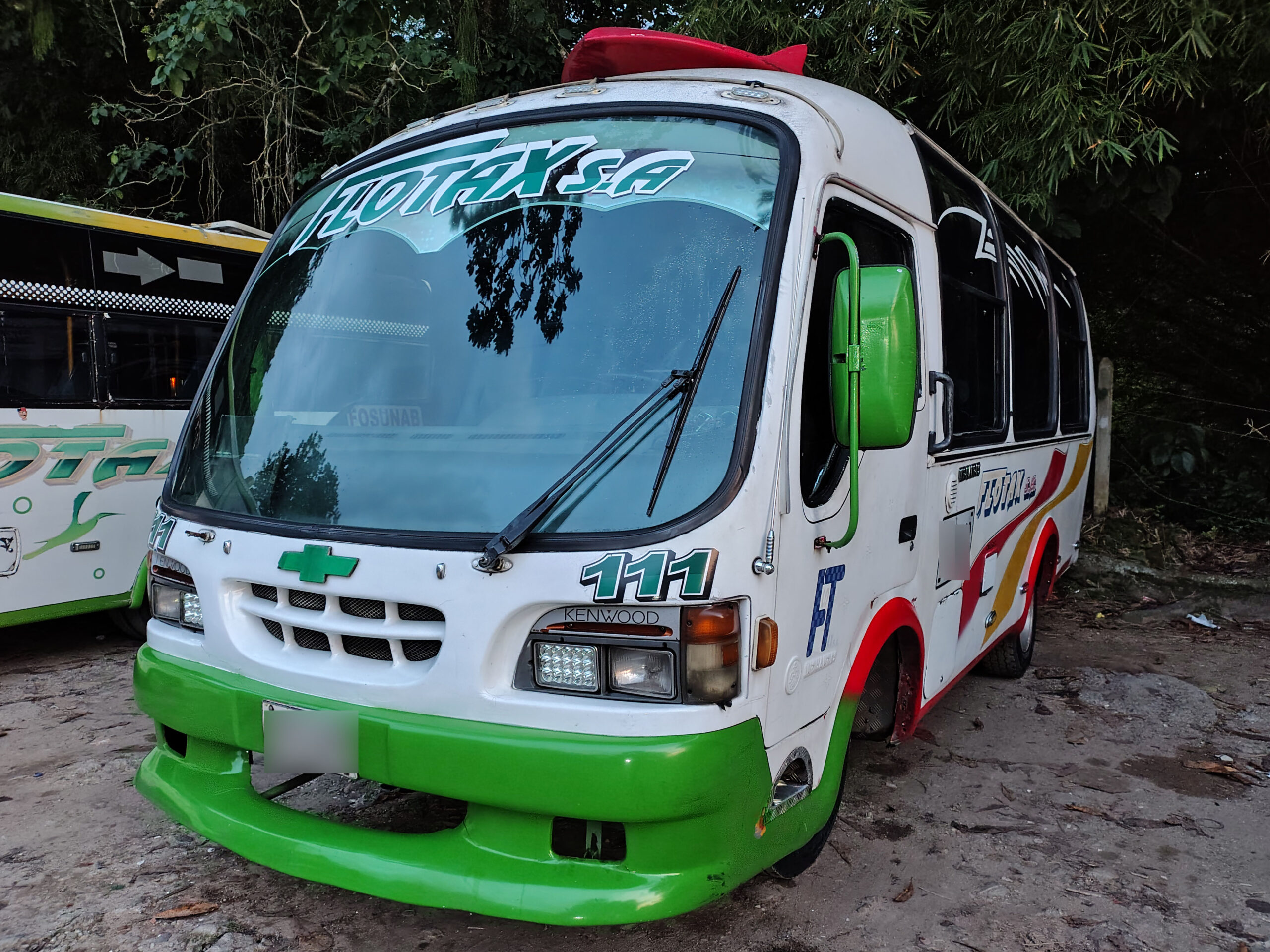 Chevrolet NKR 2004 - Imagen 3